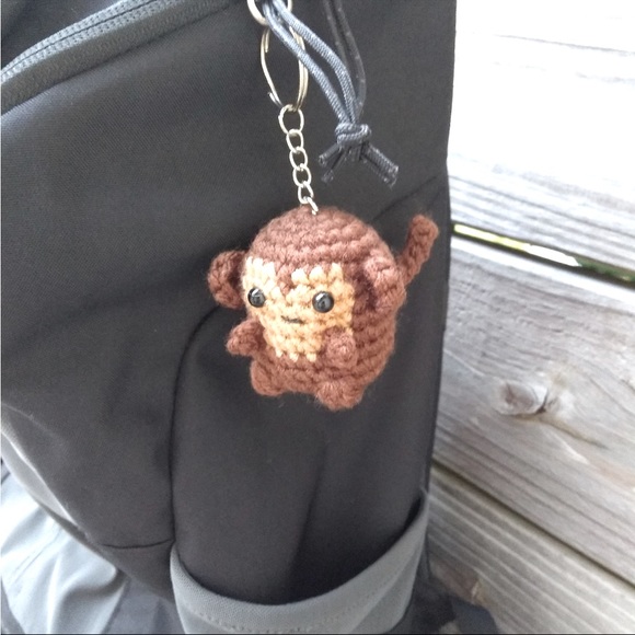 Mini crochet monkey keychain - Picture 4 of 6